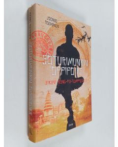 Kirjailijan Joonas Tolvanen käytetty kirja Soturimunkin oppipoika : aikani kung-fu-temppelissä