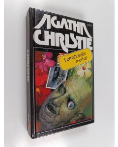 Kirjailijan Agatha Christie käytetty kirja Lomahotellin murhat