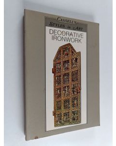 Kirjailijan Umberto Zimelli käytetty kirja Decorative ironwork