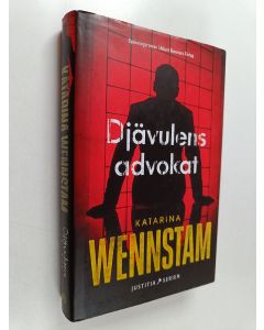 Kirjailijan Katarina Wennstam käytetty kirja Djävulens advokat