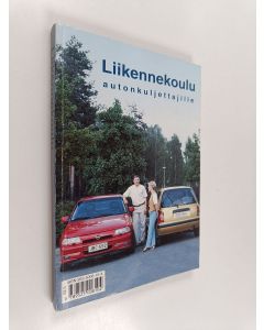 Kirjailijan Paavo Korpela & Matti Karhima käytetty kirja Liikennekoulu autonkuljettajille