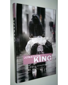 Kirjailijan Jonathon King uusi kirja Varjo pimeässä