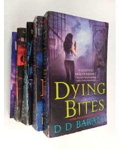 Kirjailijan D. D. Barant käytetty kirja The Bloodhound files 1-6 : Dying Bites ; Death Blows ; Better Off Undead ; Back from the Undead ; Undead to the World (Osa 3 puuttuu)