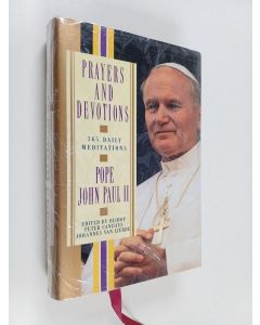 Tekijän Jan Paweł II  käytetty kirja Prayers and Devotions from Pope John Paul II : Selected Passages from His Writings and Speeches Arranged for Every Day of the Year