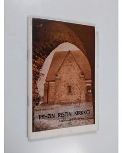 Kirjailijan Olof af Hällström käytetty teos Hattulan Pyhän ristin kirkko