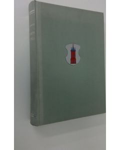 Kirjailijan Ilkka Mäntylä käytetty kirja Tornion kaupungin historia 1, 1621-1809