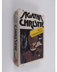 Kirjailijan Agatha Christie käytetty kirja Murha maalaiskylässä / Simeon Leen testamentti
