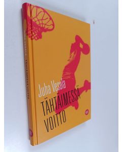 Kirjailijan Juha Vesala käytetty kirja Tähtäimessä voitto