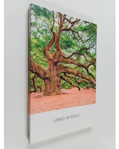 käytetty kirja Usko ja mieli