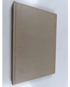 Kirjailijan Antti Tuuri käytetty kirja Kertomus järvestä