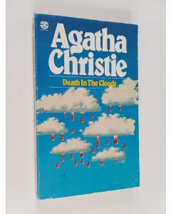 Kirjailijan Agatha Christie k&auml;ytetty kirja Death in the clouds