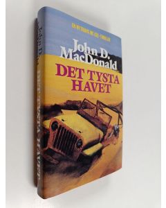 Kirjailijan John Dann MacDonald käytetty kirja Det tysta havet