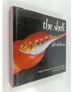 Kirjailijan Hugh Stix käytetty kirja The shell : gift of the sea