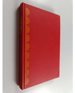 Kirjailijan Agatha Christie käytetty kirja Norsun muisti