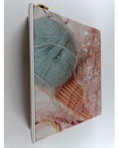 käytetty teos Suuri käsityölehti vuosikerta 1993 (1-4, 6, 8-10, 12)