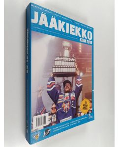 käytetty kirja Jääkiekkokirja 2018 : Suomen jääkiekkoliiton ja liigan virallinen kausijulkaisu 2017-2018 = The Finnish Ice Hockey Association official guide & record book