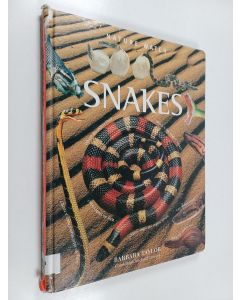 Kirjailijan Barbara Taylor käytetty kirja Snakes
