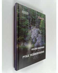 Kirjailijan Helena Nuutinen käytetty kirja Pyhä yksinkertaisuus +cd-levyt