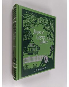 Kirjailijan Lucy Maud Montgomery käytetty kirja Anne of Green Gables