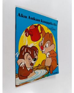 Kirjailijan Walt Disney käytetty teos Aku Ankan kaappikello