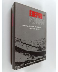 käytetty kirja Energy and security