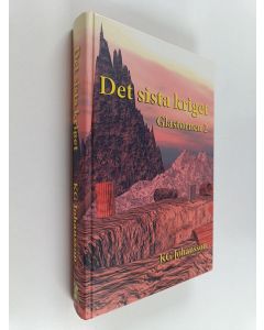 Kirjailijan Kjell-Gunnar Johansson käytetty kirja Det sista kriget - andra delen i serien om Glastornen