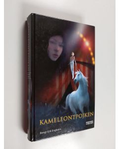 Kirjailijan Bengt-Erik Engholm käytetty kirja Kameleontpojken