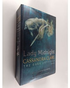 Kirjailijan Cassanda Clare käytetty kirja Lady Midnight