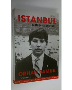 Kirjailijan Orhan Pamuk käytetty kirja Istanbul : minnen av en stad (ERINOMAINEN)