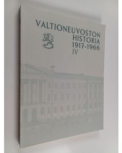 käytetty kirja Valtioneuvoston historia 1-4 : 1917-1966