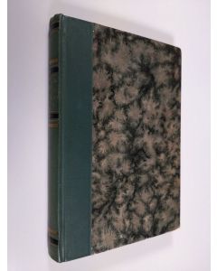 Kirjailijan Siiri Vihantola uusi kirja Tulta hankien yllä : kertomuksia