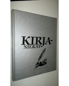 Kirjailijan Tore Zetterholm käytetty kirja Kirjaniekat