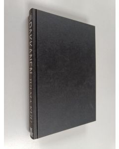 Kirjailijan Outi Pakkanen käytetty kirja Julma kuu