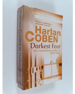 Kirjailijan Harlan Coben käytetty kirja Darkest Fear
