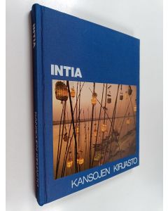 käytetty kirja Intia