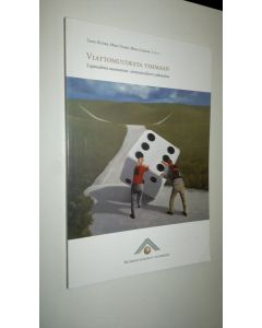 Kirjailijan Tapio Kuure käytetty kirja Viattomuudesta vimmaan : lapsuudesta nuoruuteen -siirtymävaiheen tarkastelua