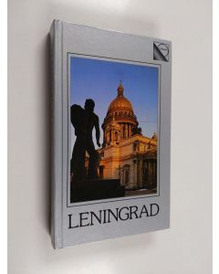 Kirjailijan Pavel Kann käytetty kirja Leningrad : matkaopas
