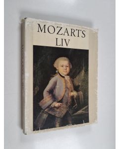 Kirjailijan Hans Conrad Fischer käytetty kirja Mozarts liv