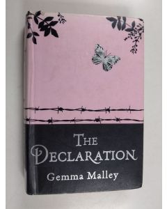 Kirjailijan Gemma Malley käytetty kirja The Declaration