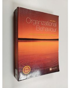 Kirjailijan Andrzej Huczynski käytetty kirja Organizational behaviour : an introductory text