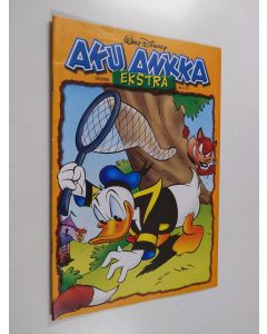 Kirjailijan Walt Disney käytetty kirja Aku Ankka ekstra 13/2008