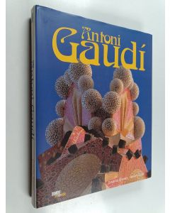 Kirjailijan Aurora Cuito käytetty kirja Antoni Gaudi