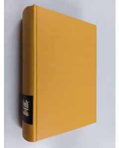 Kirjailijan Harold Robbins käytetty kirja Seikkailijat