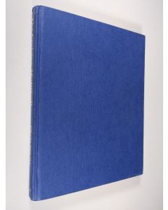 Kirjailijan Chris White käytetty kirja The Cruising Multihull