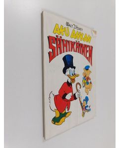 Kirjailijan Walt Disney käytetty kirja Aku Ankan sähikäinen