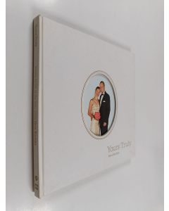 Kirjailijan Heta Kuchka käytetty kirja Yours truly