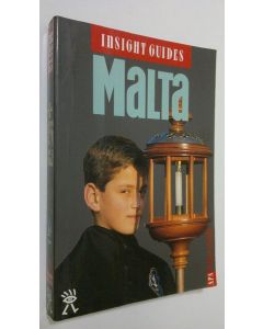 käytetty kirja Insight Guides Malta