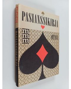 Tekijän Ilmo Kurki-Suonio  käytetty kirja Pasianssikirja
