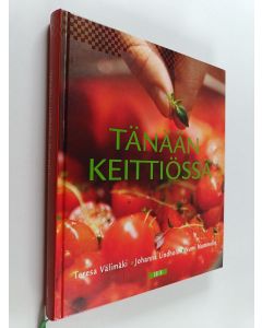 Kirjailijan Teresa Välimäki käytetty kirja Tänään keittiössä