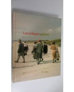 Kirjailijan Christina Westergren käytetty kirja Landskapsspejare : Nordiska museets och Skansens årsbok 2011